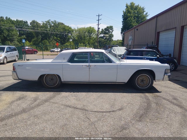 Lincoln Continental