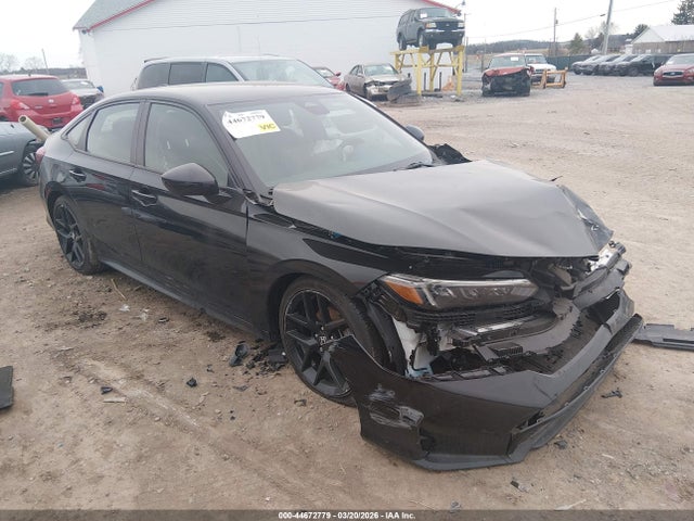 Salvage Honda Civic Image