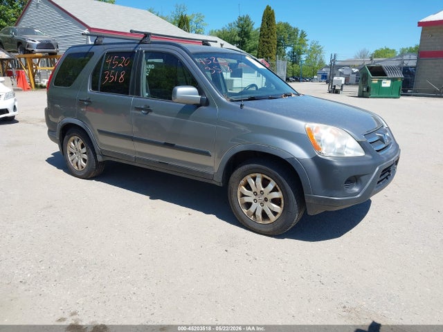 Salvage Honda CR-V Image