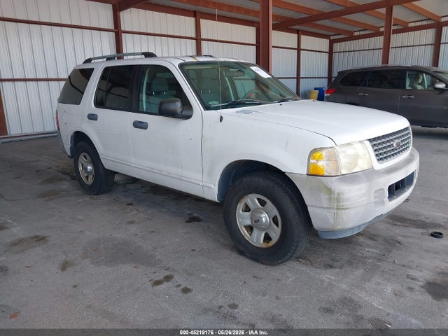 Salvage Ford Explorer Image