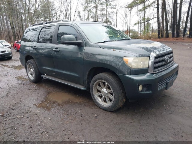 Salvage Toyota Sequoia Image