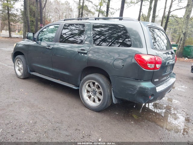 Toyota Sequoia Sr5 5.7l V8