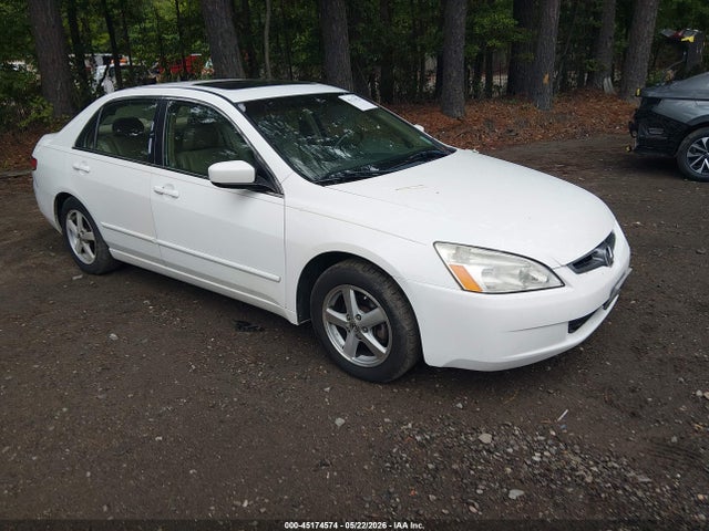 Salvage Honda Accord Image