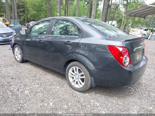Chevrolet Sonic Lt Auto