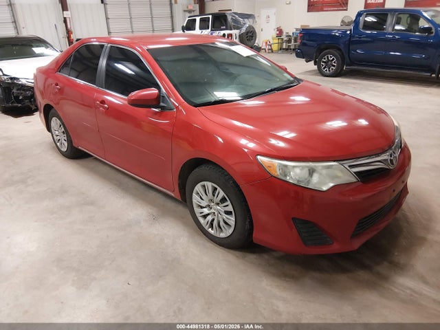 Salvage Toyota Camry Image