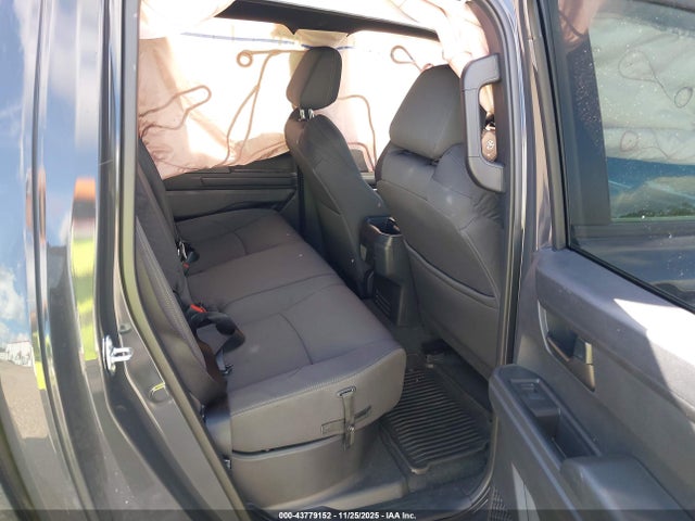 Toyota Tacoma Sr5