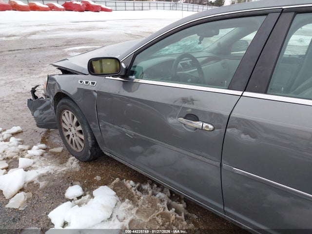 Buick Lucerne Cx