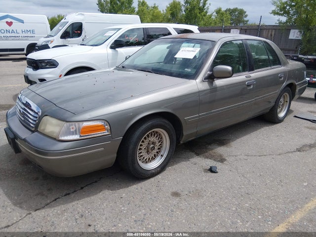 Ford Crown Victoria Lx