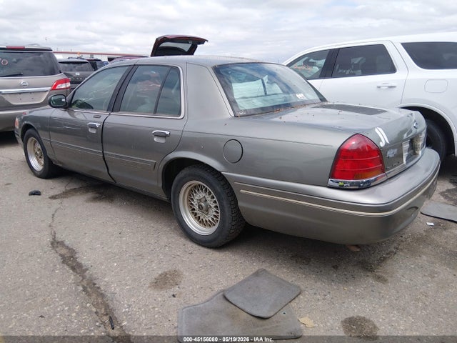 Ford Crown Victoria Lx