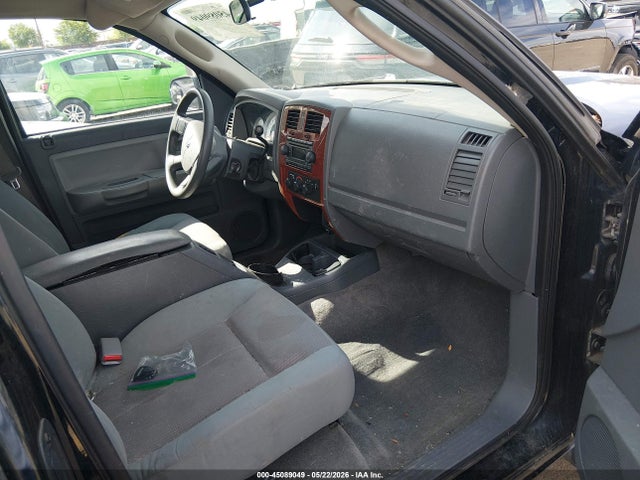 Dodge Dakota Slt