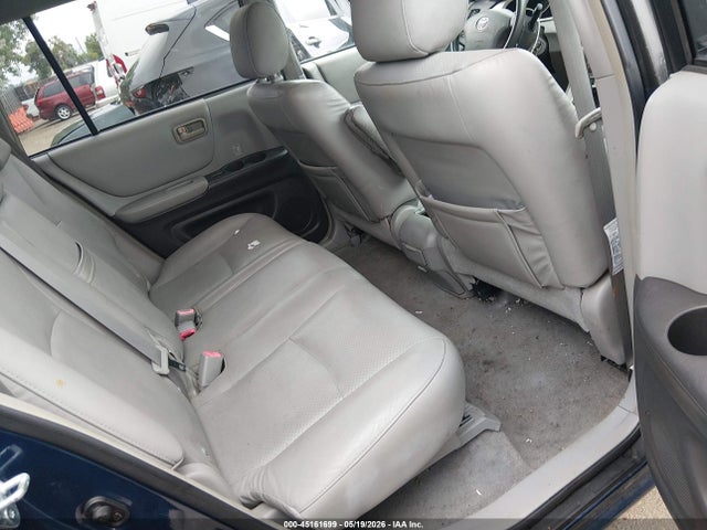 Toyota Highlander V6