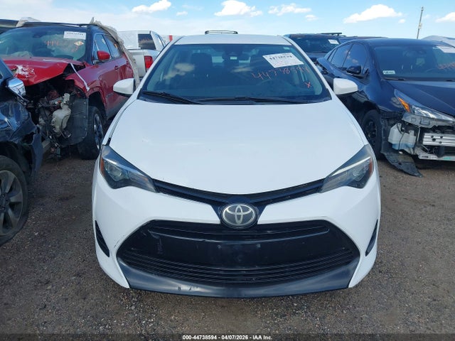 Toyota Corolla Le