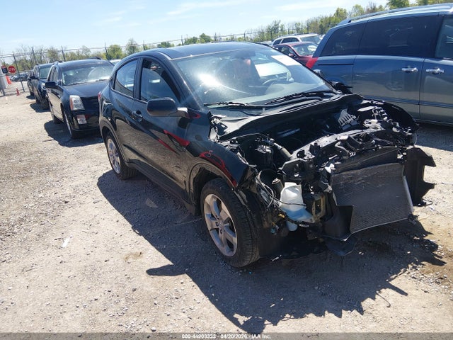 Salvage Honda HR-V Image