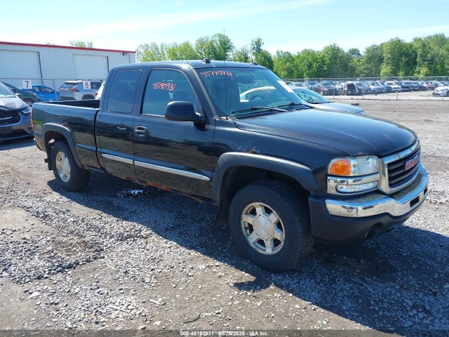 Salvage GMC Sierra 1500 Image