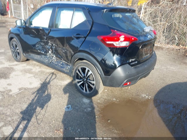 Nissan Kicks Sv Xtronic Cvt