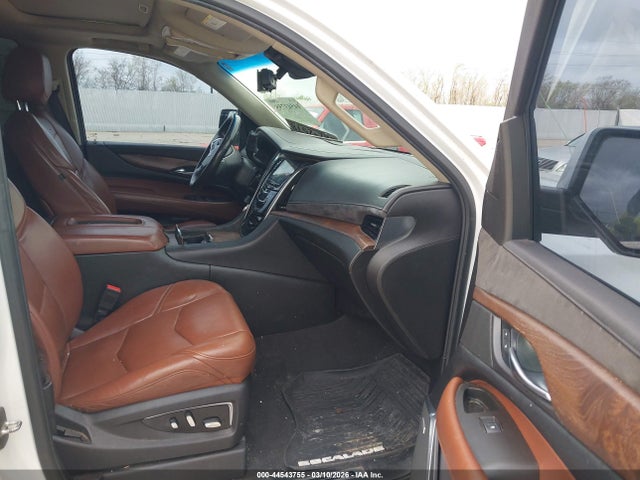 Cadillac Escalade Premium Luxury