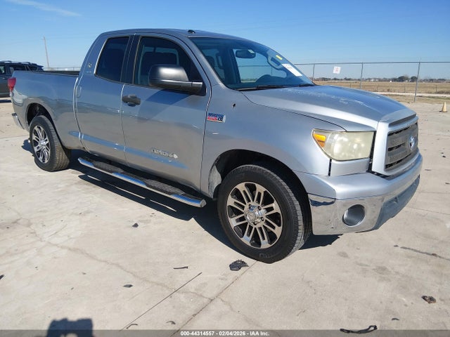 Salvage Toyota Tundra Image