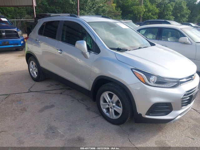 Salvage Chevrolet Trax Image