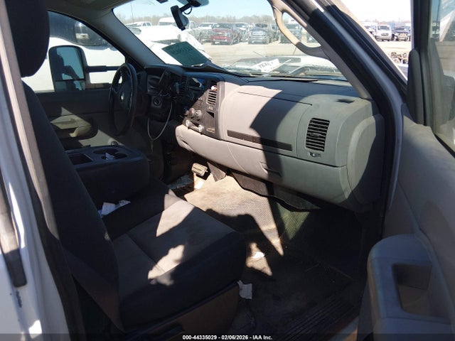 Chevrolet Silverado 2500 Work Truck