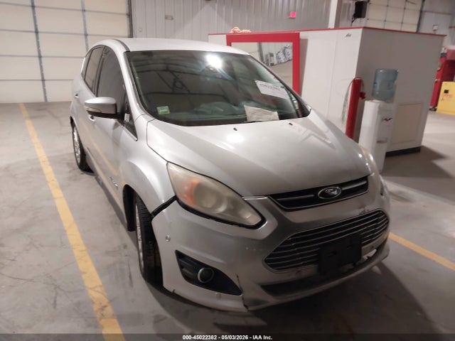 Salvage Ford C-MAX Hybrid Image