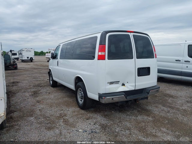 Chevrolet Express Lt
