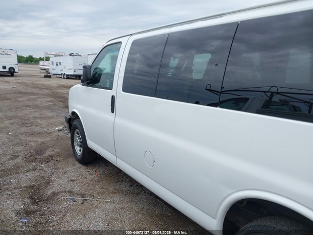 Chevrolet Express Lt