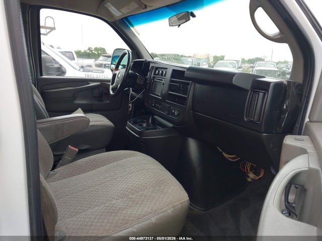 Chevrolet Express Lt