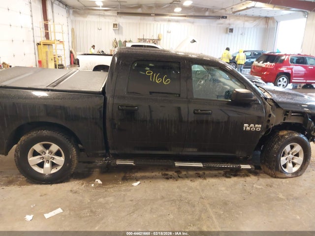 Ram 1500 Tradesman  4x4 5'7 Box