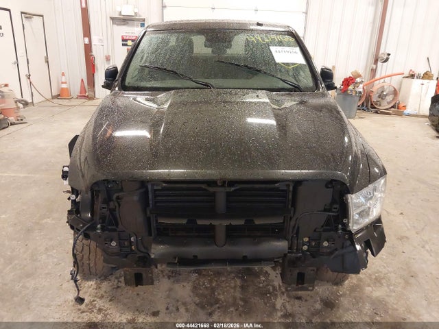 Ram 1500 Tradesman  4x4 5'7 Box