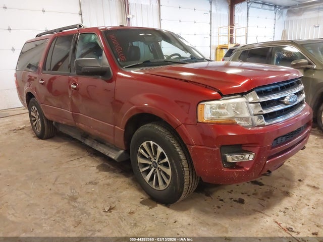 Salvage Ford Expedition Image
