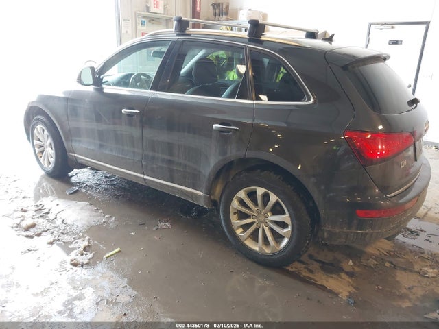 Audi Q5 2.0t Premium