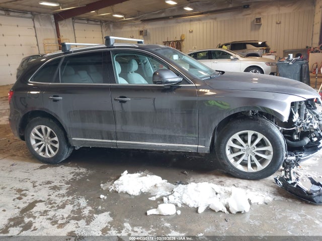 Audi Q5 2.0t Premium