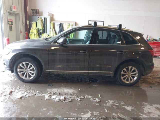 Audi Q5 2.0t Premium