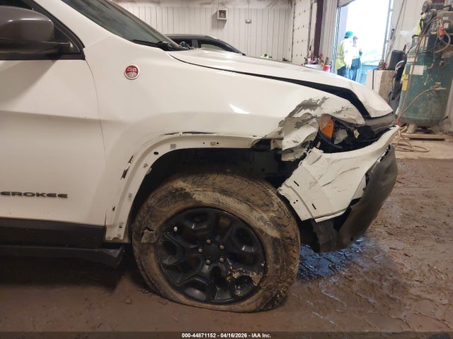 Jeep Cherokee Trailhawk 4x4