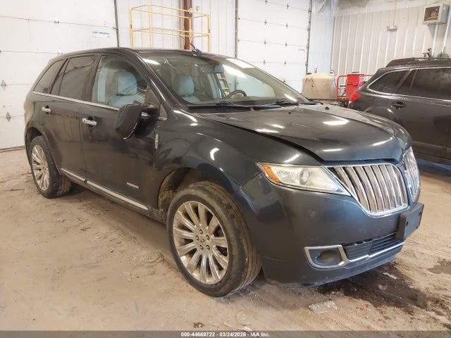 Salvage Lincoln MKX Image