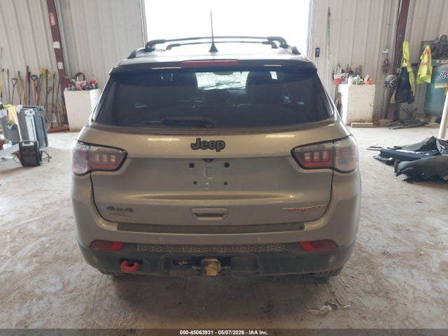 Jeep Compass Trailhawk 4x4