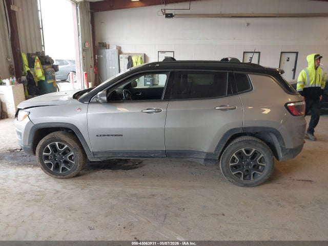 Jeep Compass Trailhawk 4x4