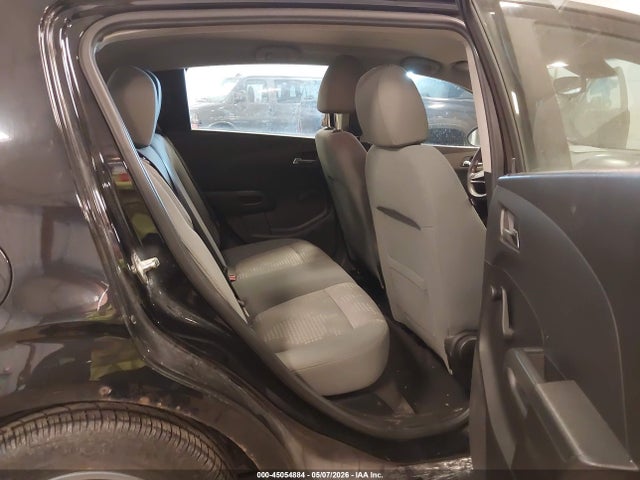 Chevrolet Sonic 1ls