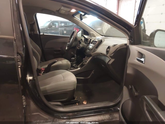 Chevrolet Sonic 1ls