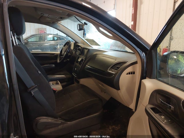 Chrysler Town & Country Touring