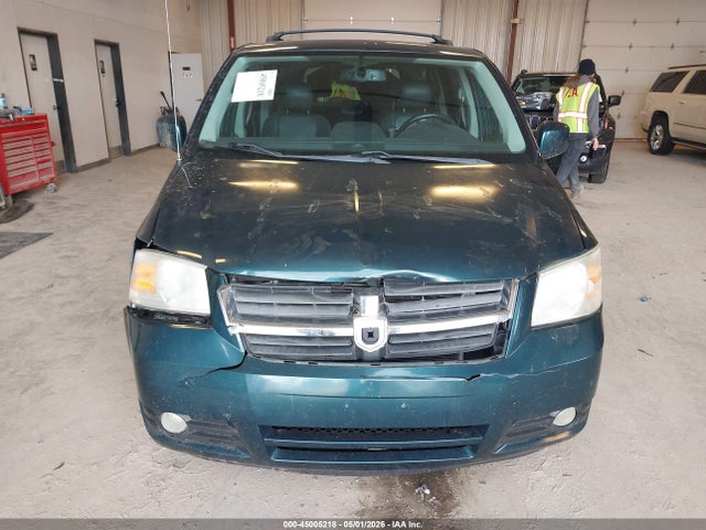 Dodge Grand Caravan Sxt