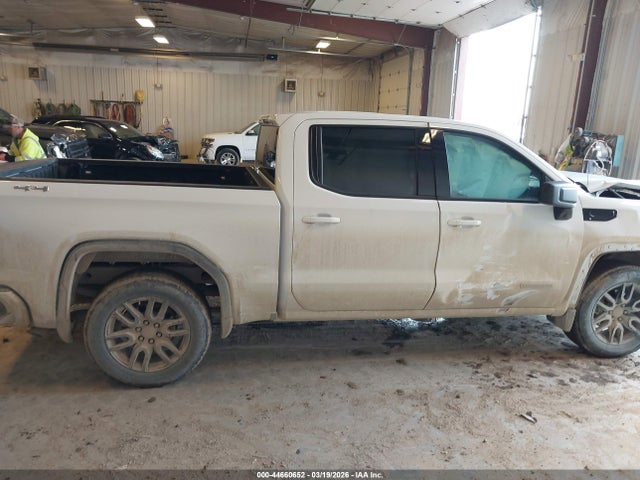 GMC Sierra 1500 4wd  Short Box Elevation With 3vl