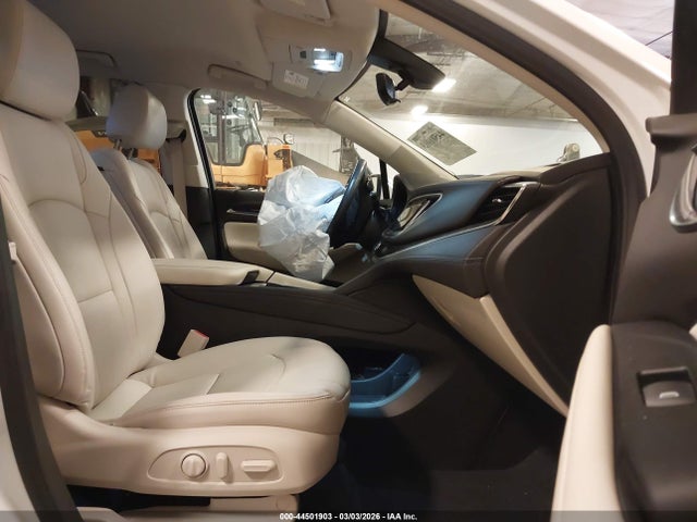 Buick Enclave Essence Awd