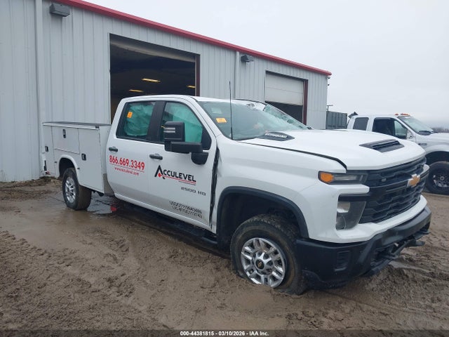 Salvage Chevrolet Silverado 2500 Image