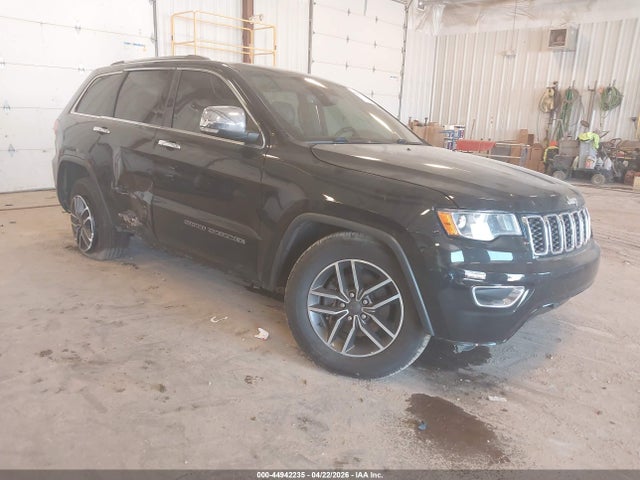 Salvage Jeep Grand Cherokee Image