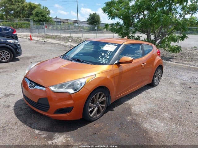 Hyundai VELOSTER
