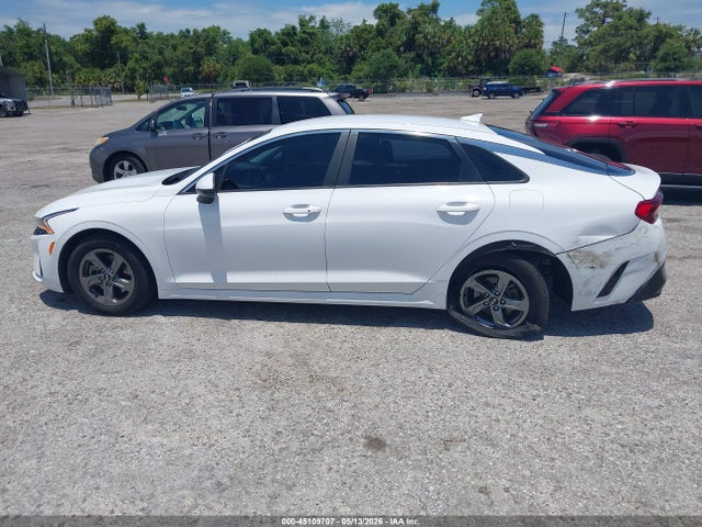 Kia K5 Lxs