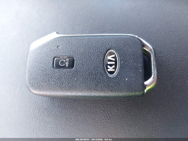 Kia K5 Lxs