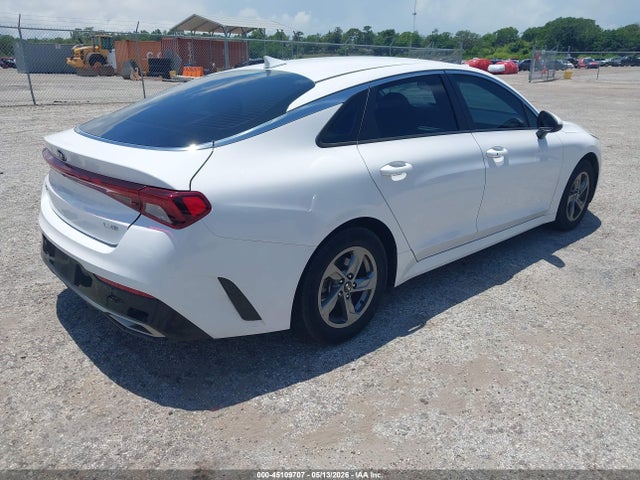 Kia K5 Lxs