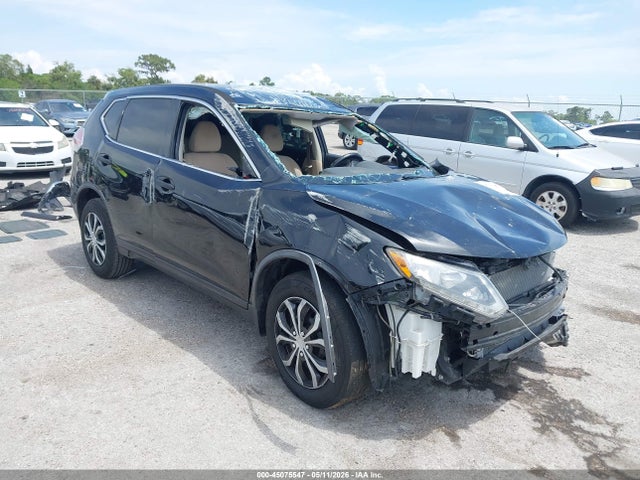 Salvage Nissan Rogue Image